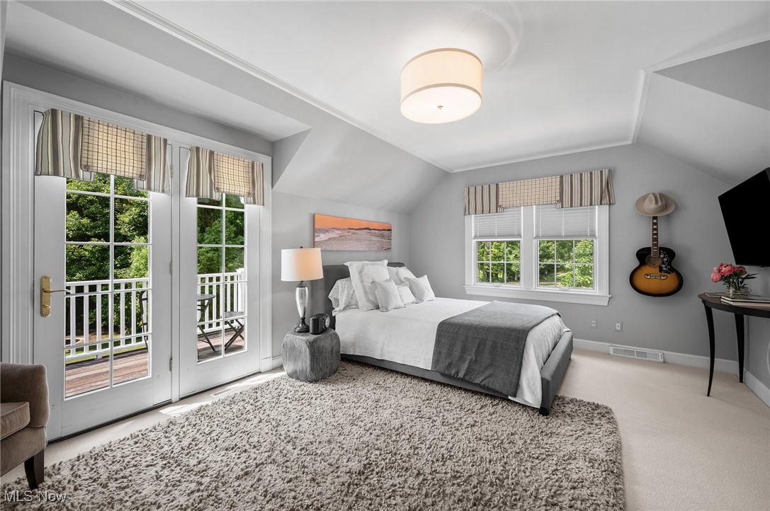 45125 Fairmount Boulevard Hunting Valley OH 44022