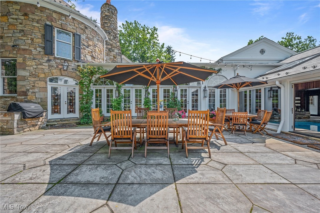 45125 Fairmount Boulevard Hunting Valley OH 44022