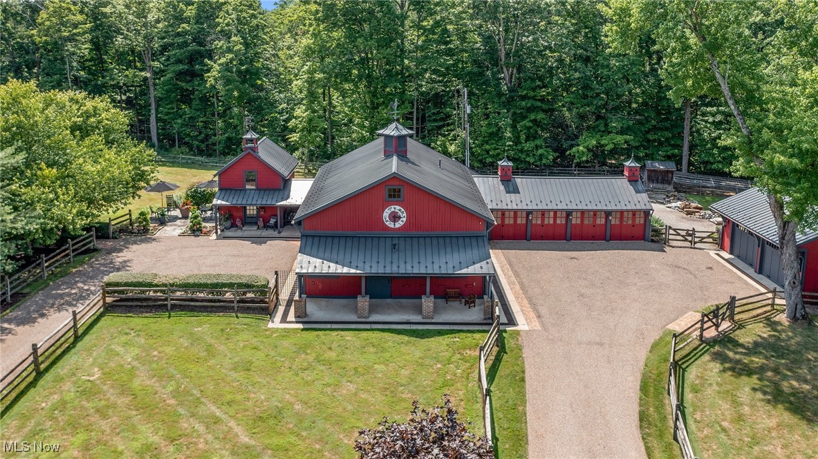 45125 Fairmount Boulevard Hunting Valley OH 44022