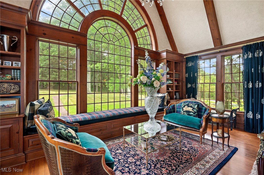 45125 Fairmount Boulevard Hunting Valley OH 44022