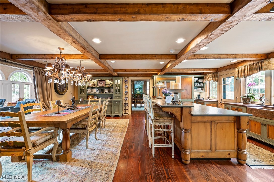 45125 Fairmount Boulevard Hunting Valley OH 44022