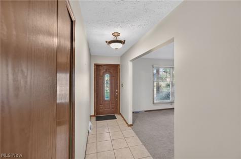 700 Austin Drive Barberton OH 44203