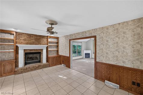 700 Austin Drive Barberton OH 44203