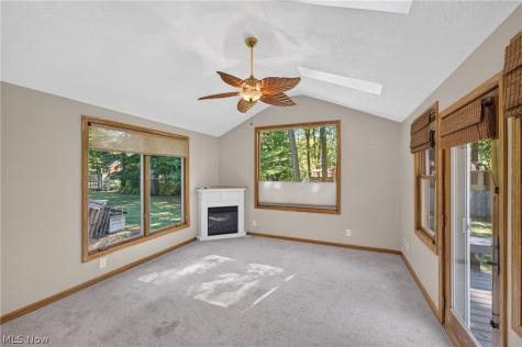 700 Austin Drive Barberton OH 44203