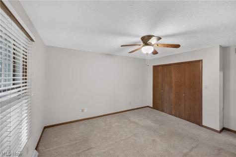 700 Austin Drive Barberton OH 44203