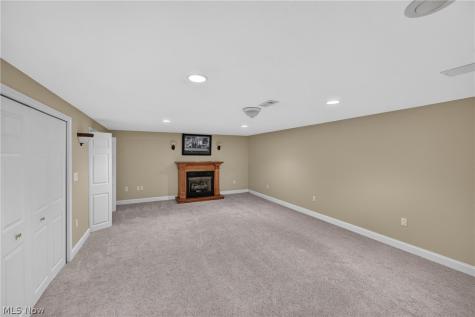700 Austin Drive Barberton OH 44203