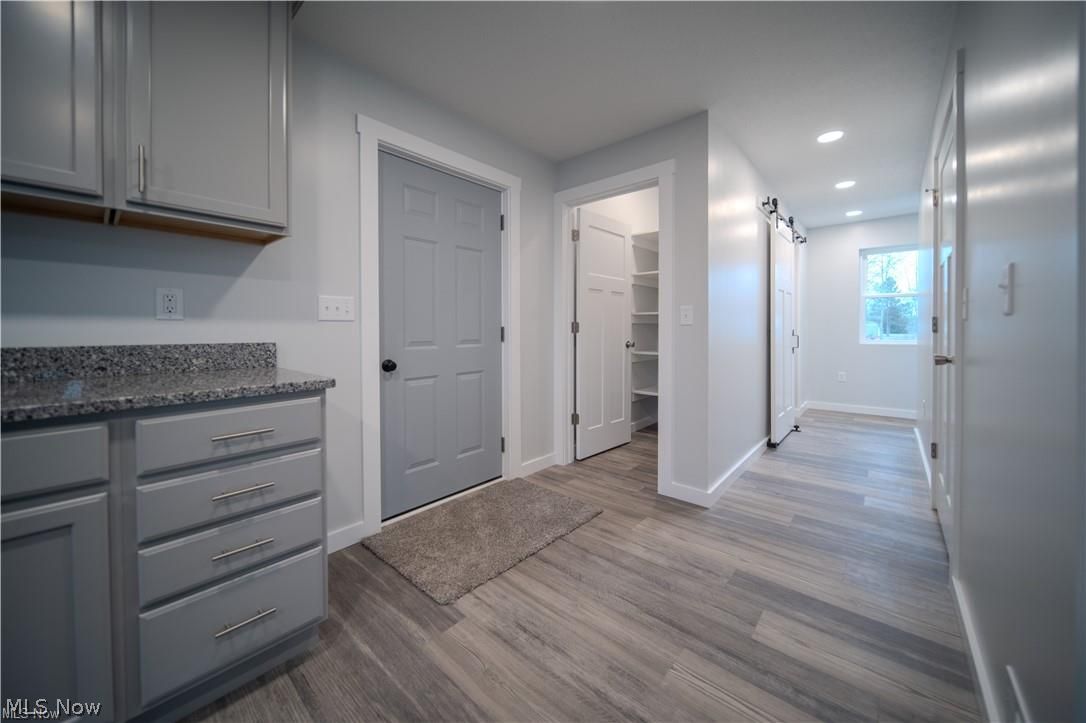 1352 Hillcrest Drive Atwater OH 44201
