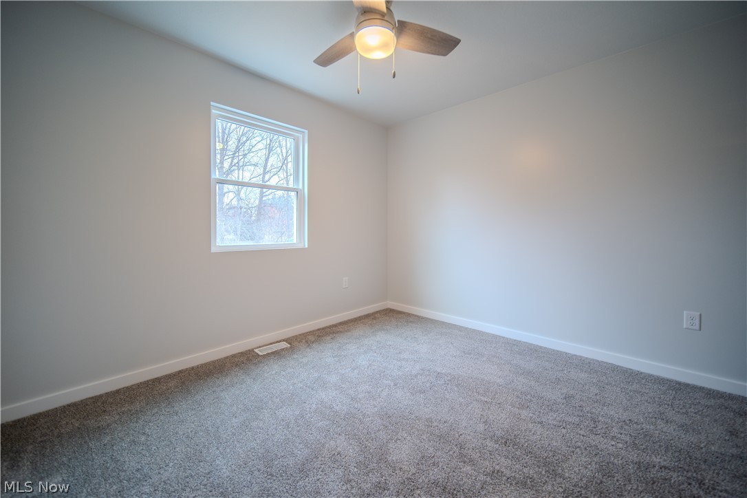 1352 Hillcrest Drive Atwater OH 44201