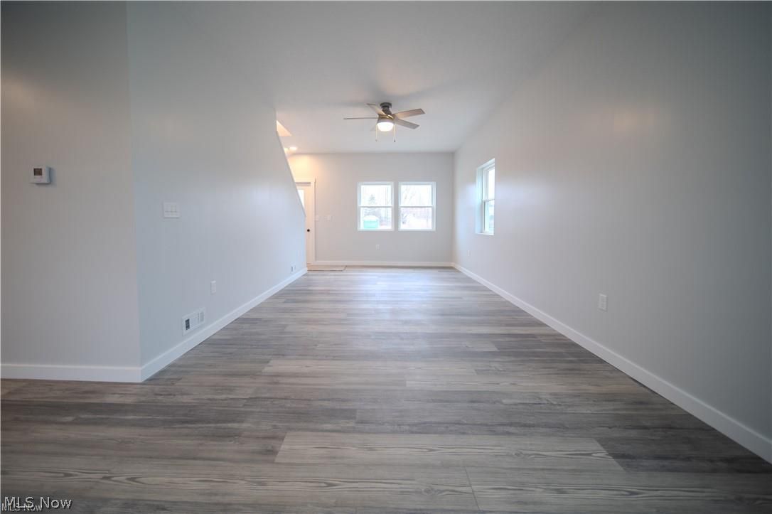 1352 Hillcrest Drive Atwater OH 44201