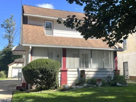 1057 Dover Avenue Akron OH 44320