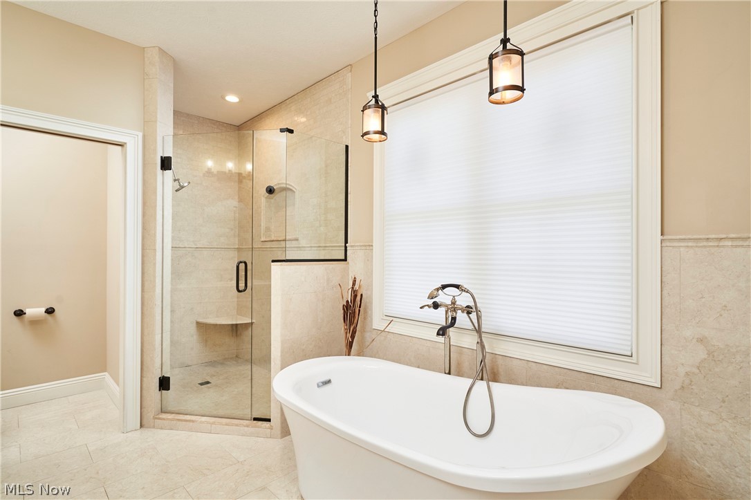 2781 Country Club Boulevard Rocky River OH 44116