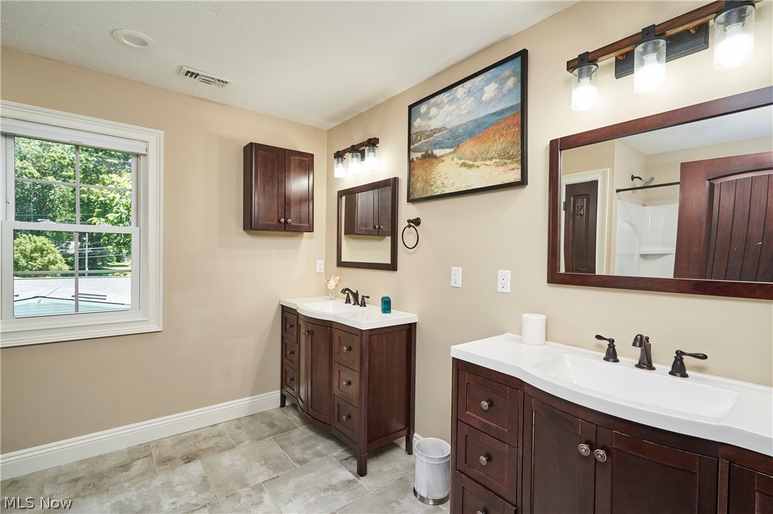 2781 Country Club Boulevard Rocky River OH 44116