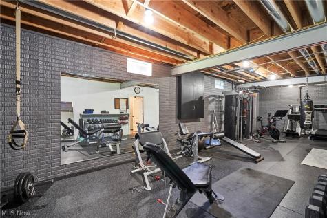 2781 Country Club Boulevard Rocky River OH 44116