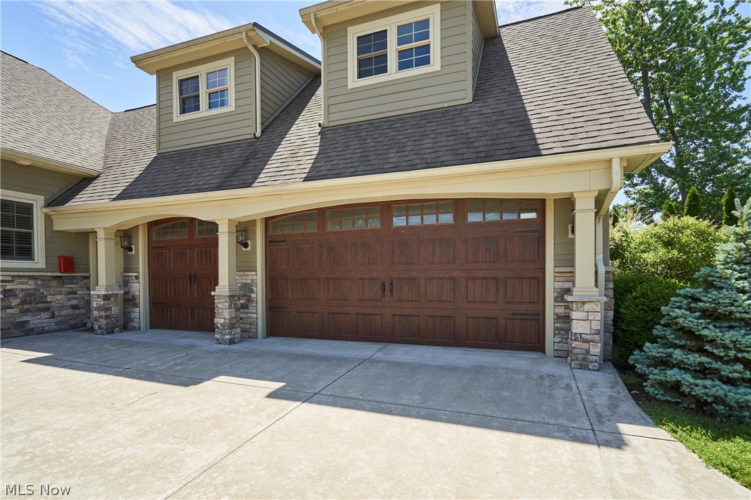 2781 Country Club Boulevard Rocky River OH 44116