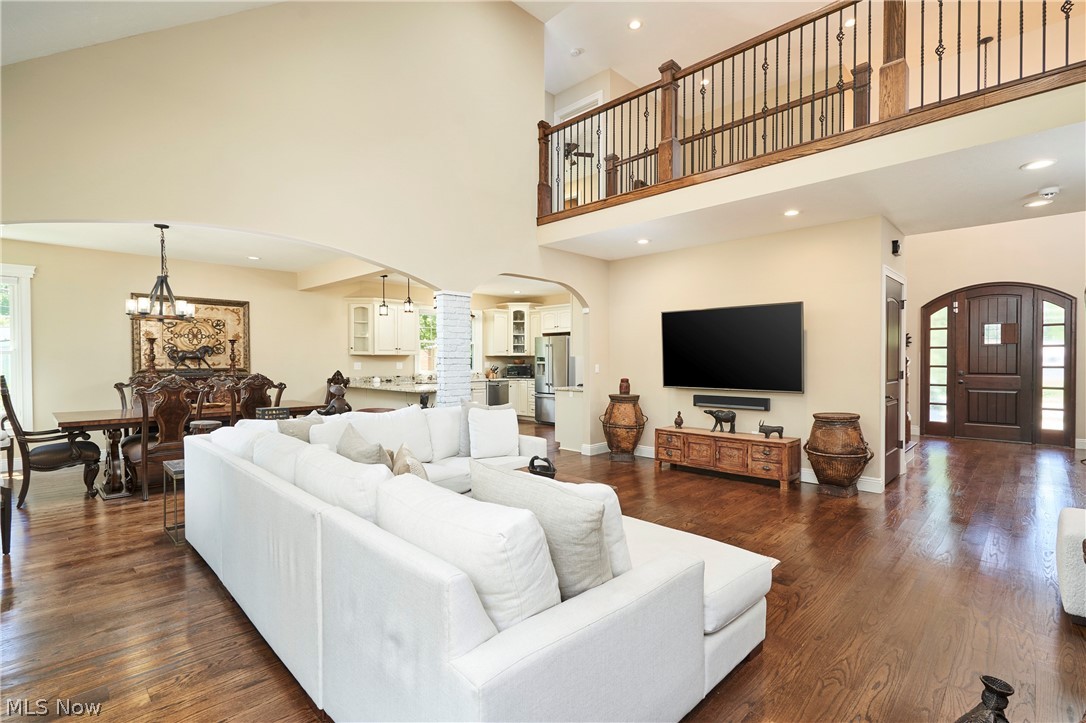 2781 Country Club Boulevard Rocky River OH 44116
