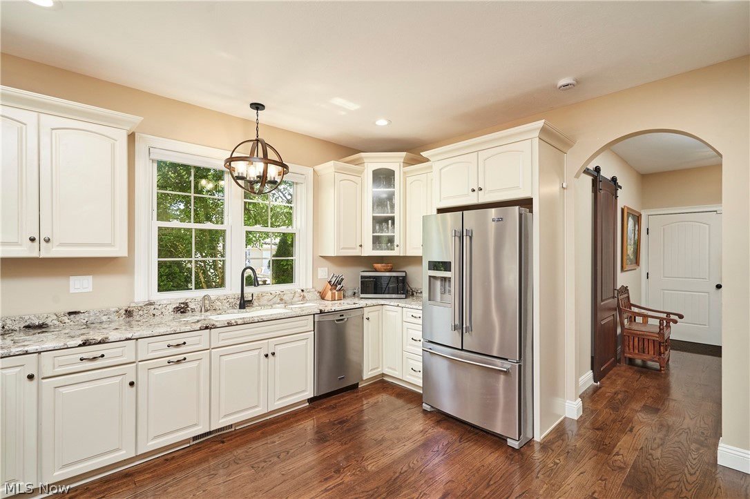 2781 Country Club Boulevard Rocky River OH 44116