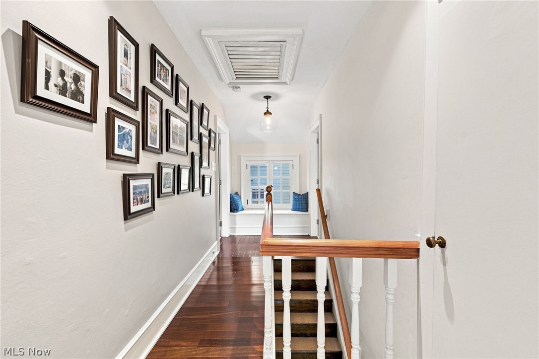 58 E Washington Street Chagrin Falls OH 44022