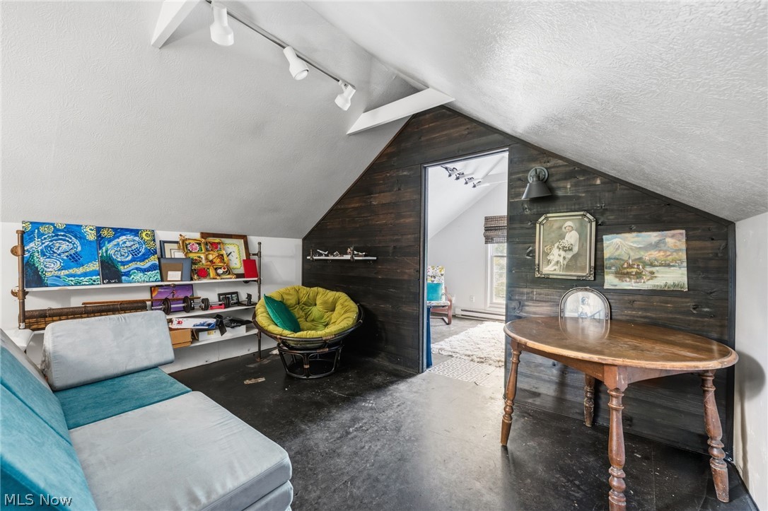 58 E Washington Street Chagrin Falls OH 44022