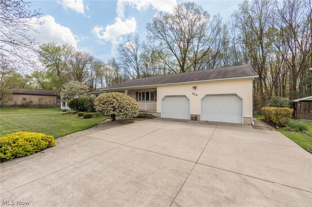 524 Arlington Boulevard Newton Falls OH 44444
