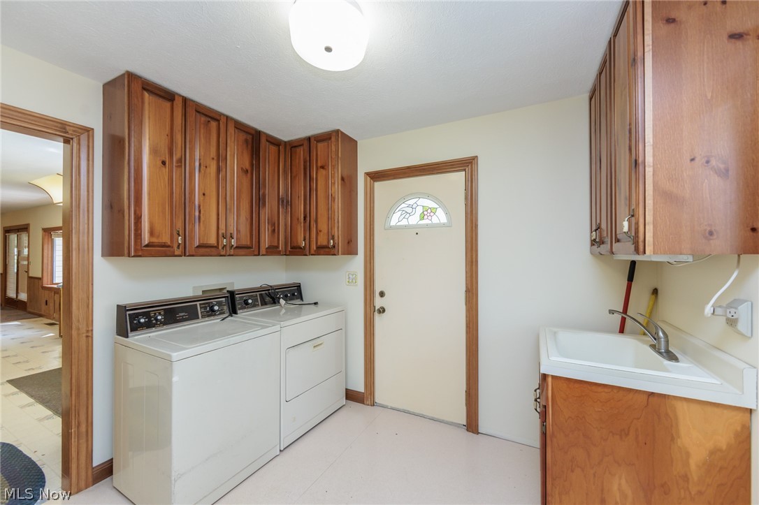 524 Arlington Boulevard Newton Falls OH 44444
