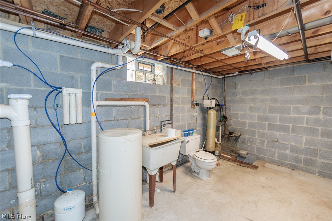 524 Arlington Boulevard Newton Falls OH 44444