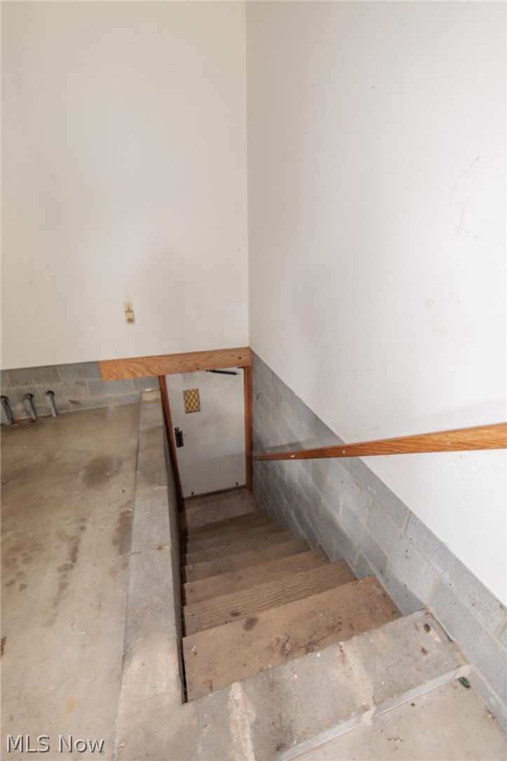 524 Arlington Boulevard Newton Falls OH 44444