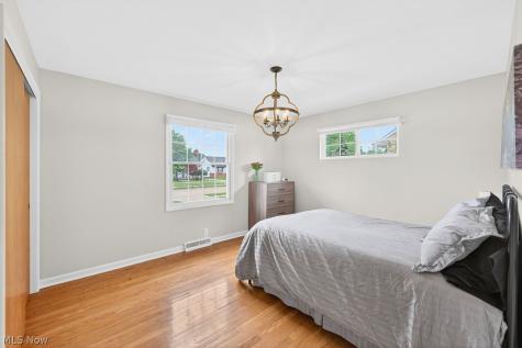 20349 Marian Lane Rocky River OH 44116