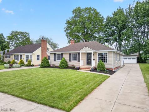 20349 Marian Lane Rocky River OH 44116