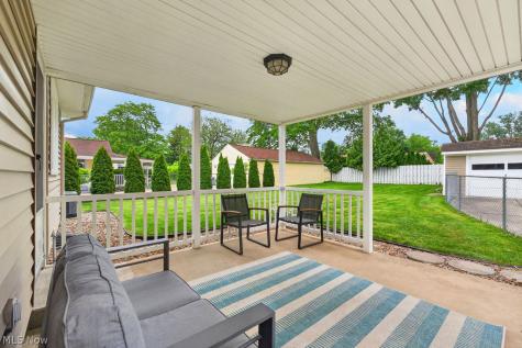 20349 Marian Lane Rocky River OH 44116