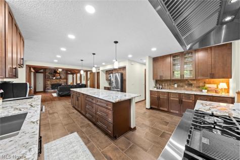 4725 Zachary Trail Brunswick OH 44212