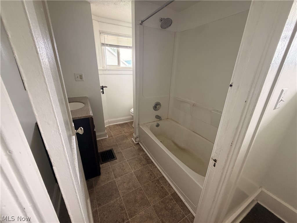 1150 Forest Avenue Alliance OH 44601