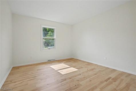 1375 Sackett Hills Drive Akron OH 44313