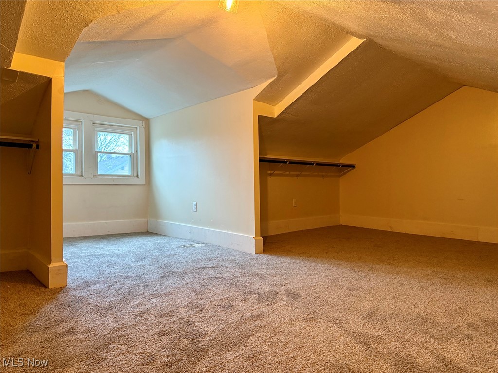 566 Mckinley Avenue Akron OH 44311