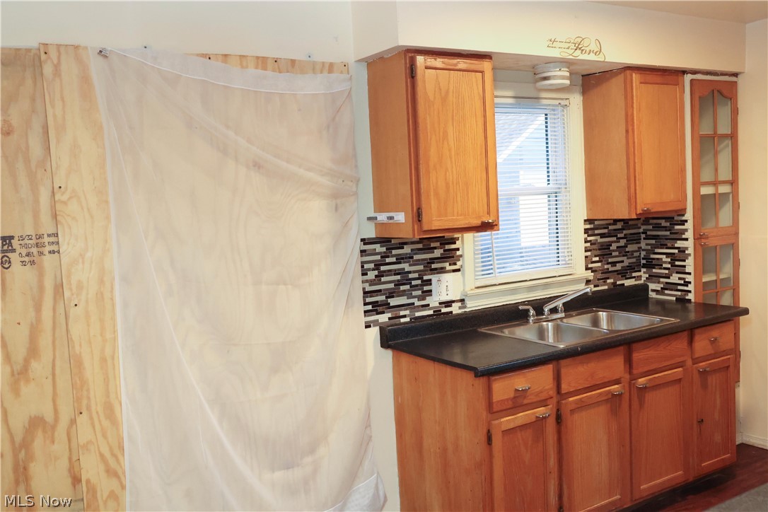 1081 Greenwood Avenue Akron OH 44320