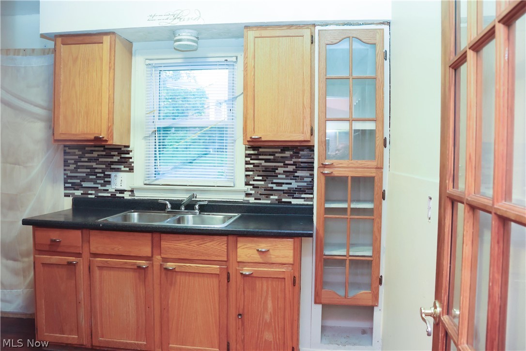 1081 Greenwood Avenue Akron OH 44320
