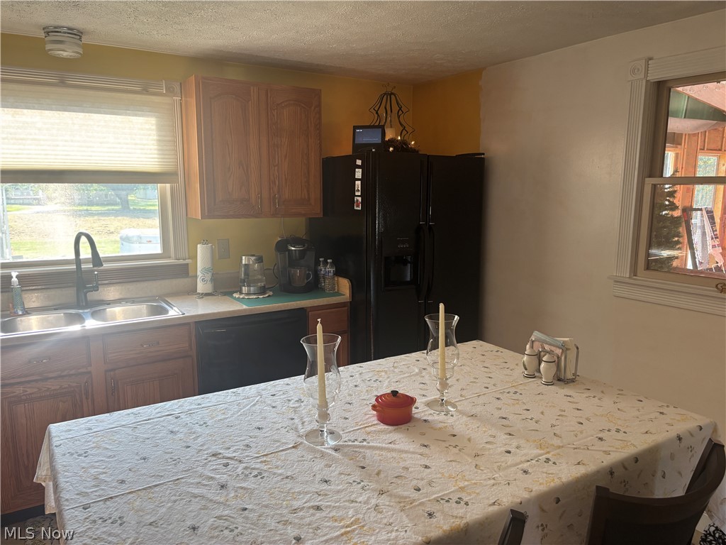 278 W Main Street Andover OH 44003