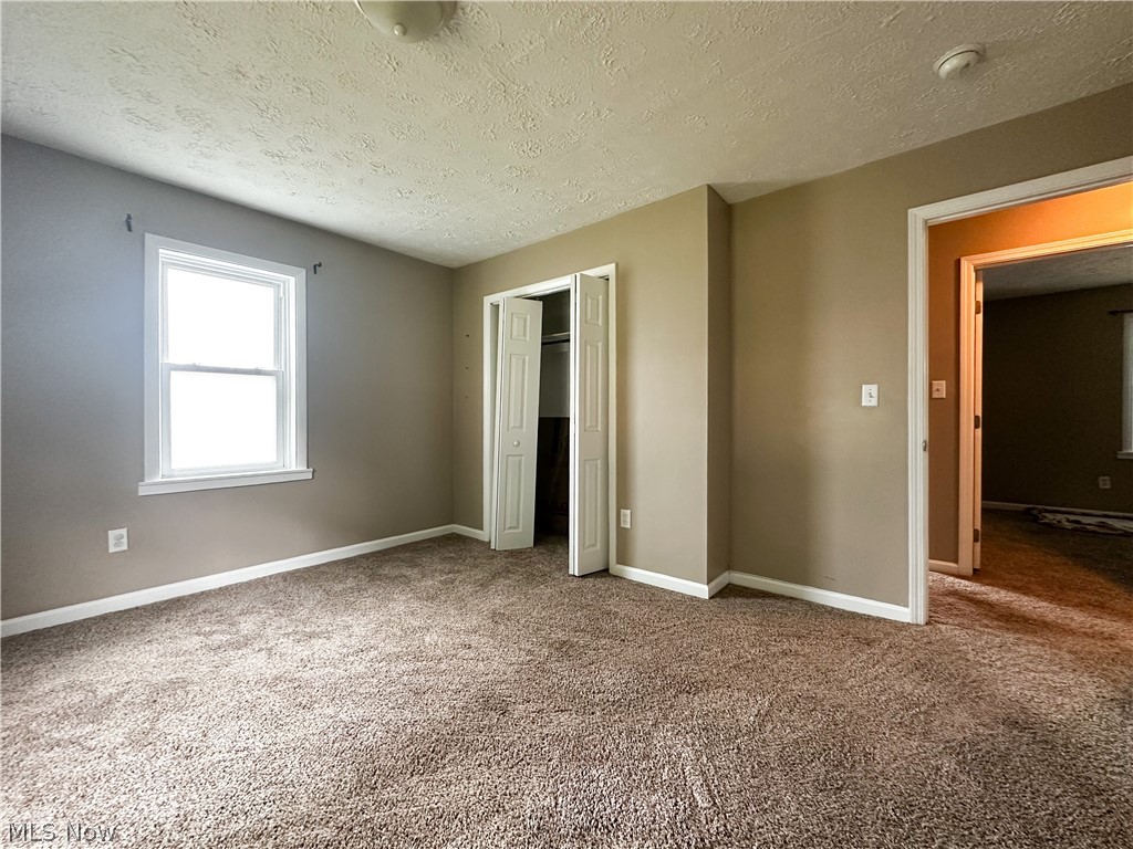 1432 Elm Road NE Warren OH 44483
