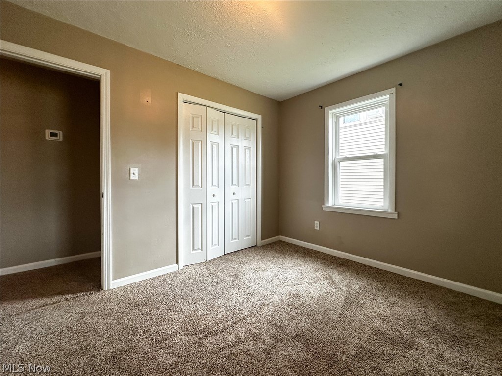 1432 Elm Road NE Warren OH 44483