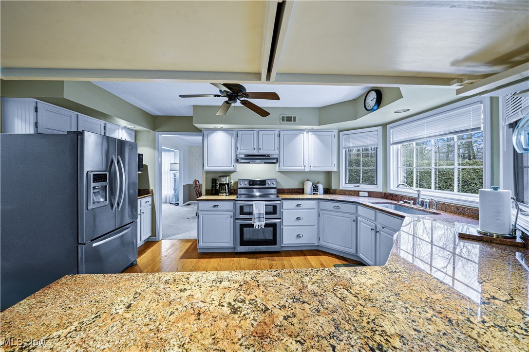 230 Birchbark Trail Aurora OH 44202