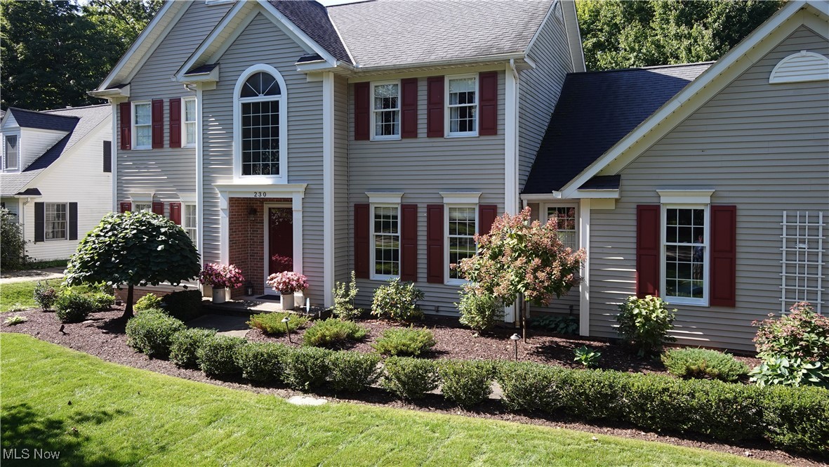 230 Birchbark Trail Aurora OH 44202