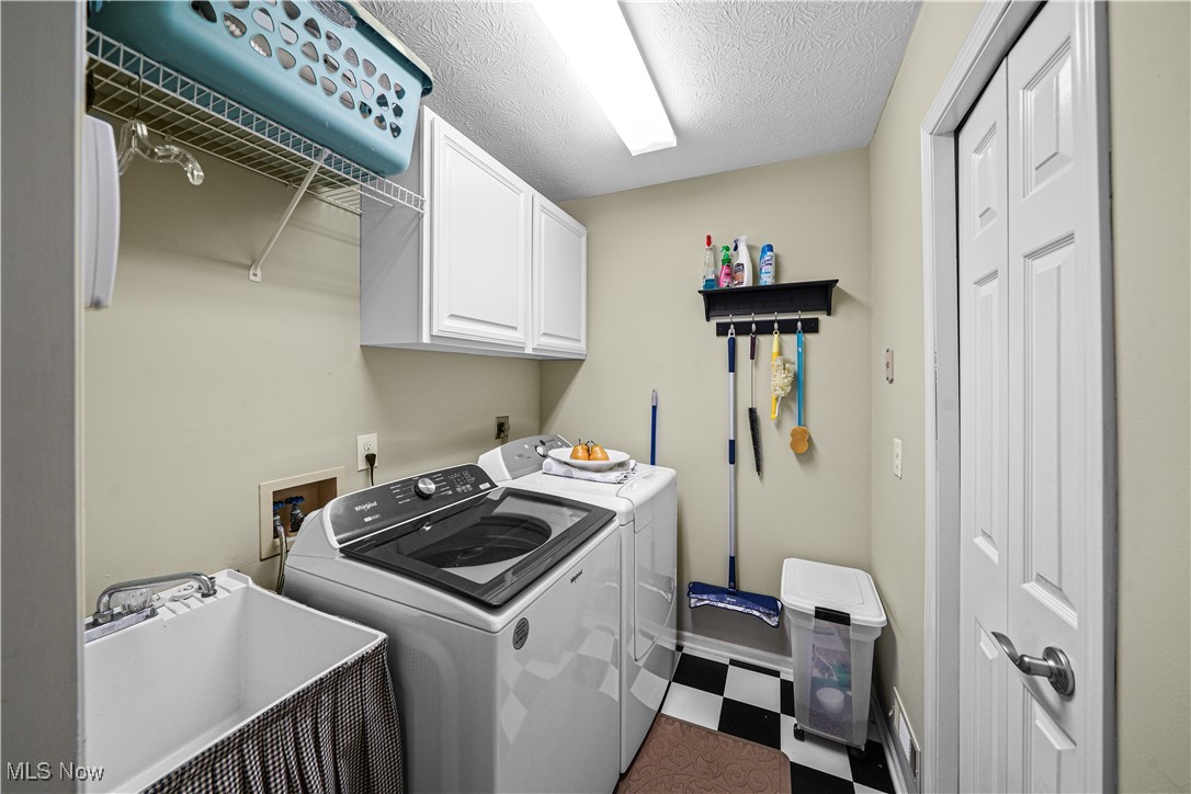 230 Birchbark Trail Aurora OH 44202