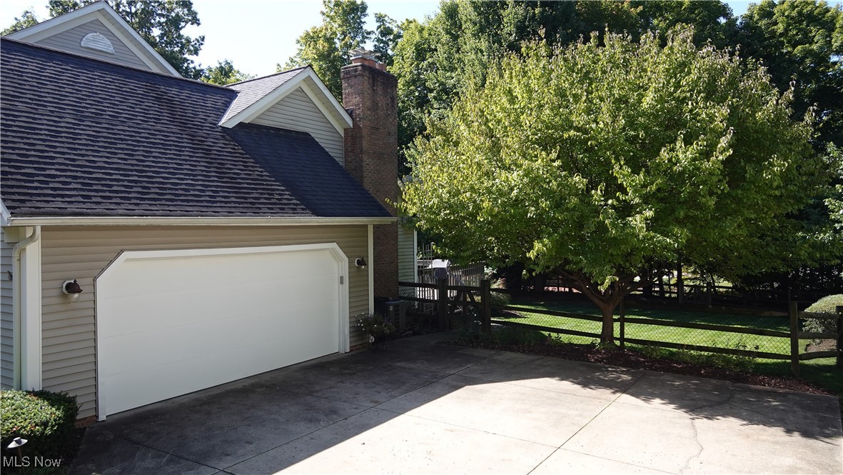 230 Birchbark Trail Aurora OH 44202