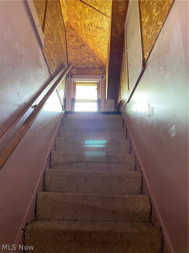 1815 Grantham Road Cleveland OH 44112
