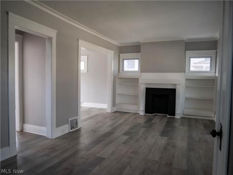 12010 Castlewood Avenue Cleveland OH 44108