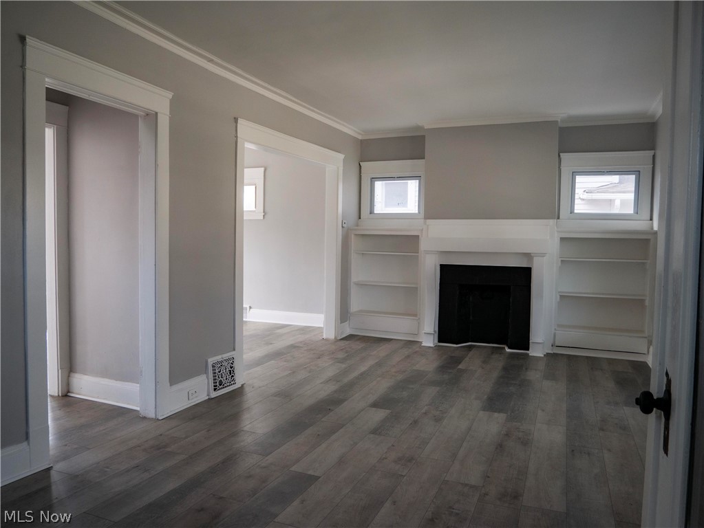 12010 Castlewood Avenue Cleveland OH 44108