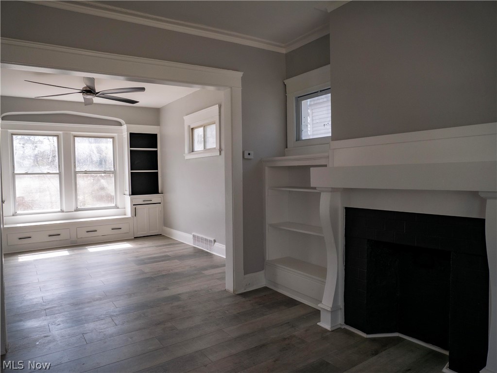 12010 Castlewood Avenue Cleveland OH 44108