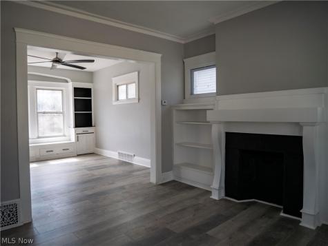 12010 Castlewood Avenue Cleveland OH 44108