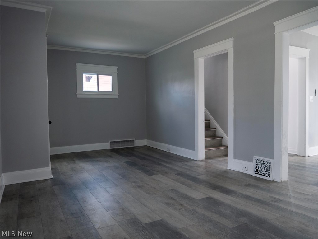 12010 Castlewood Avenue Cleveland OH 44108