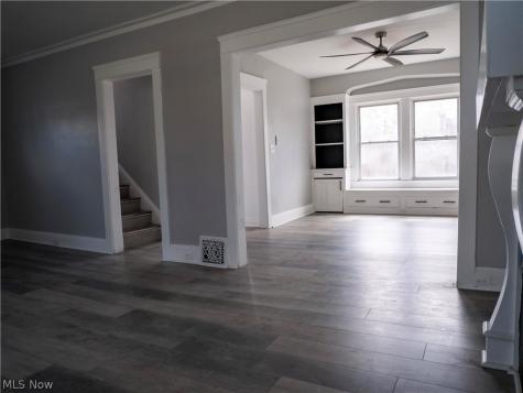 12010 Castlewood Avenue Cleveland OH 44108