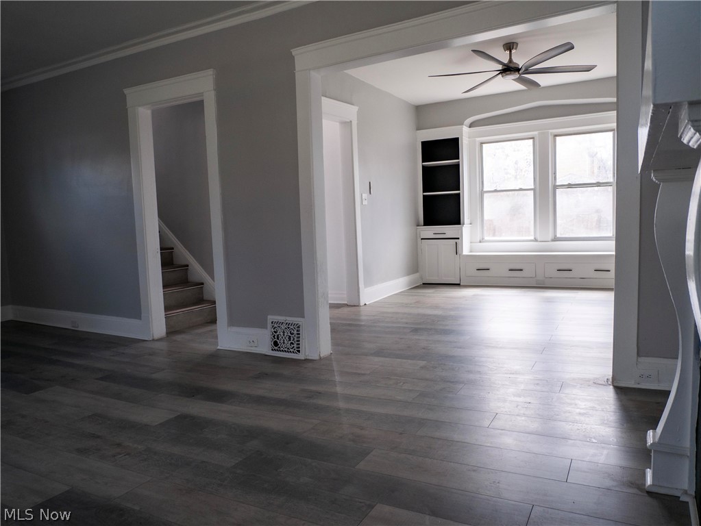 12010 Castlewood Avenue Cleveland OH 44108